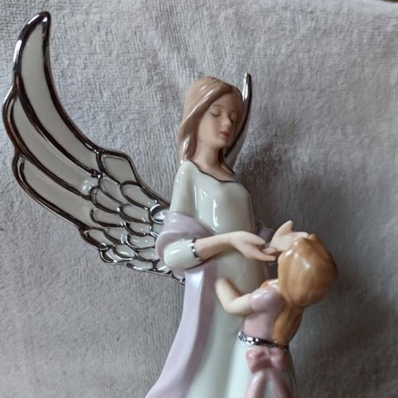 NEW - First Edition – My Granddaughter, My Joy - Musical Figurine - Picture 1 of 8